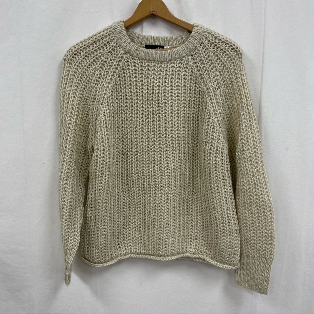 AQUA Chunky Knit Sweater in Beige (White Beach) Women’s size Small NWT
